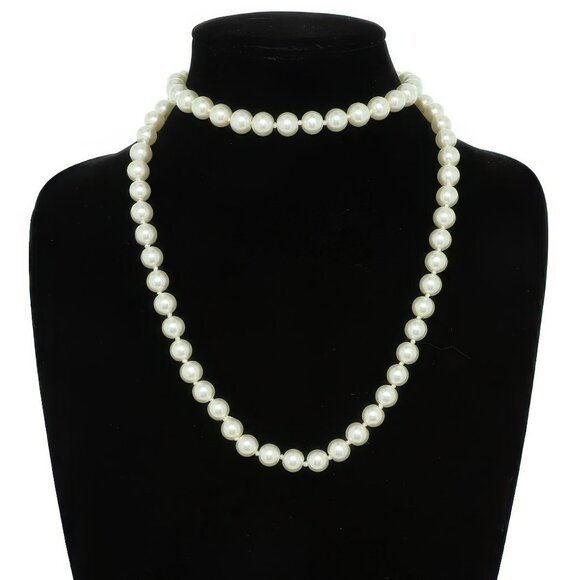 White Pearlescent Pearl Beaded Necklace - Picture 1 of 2